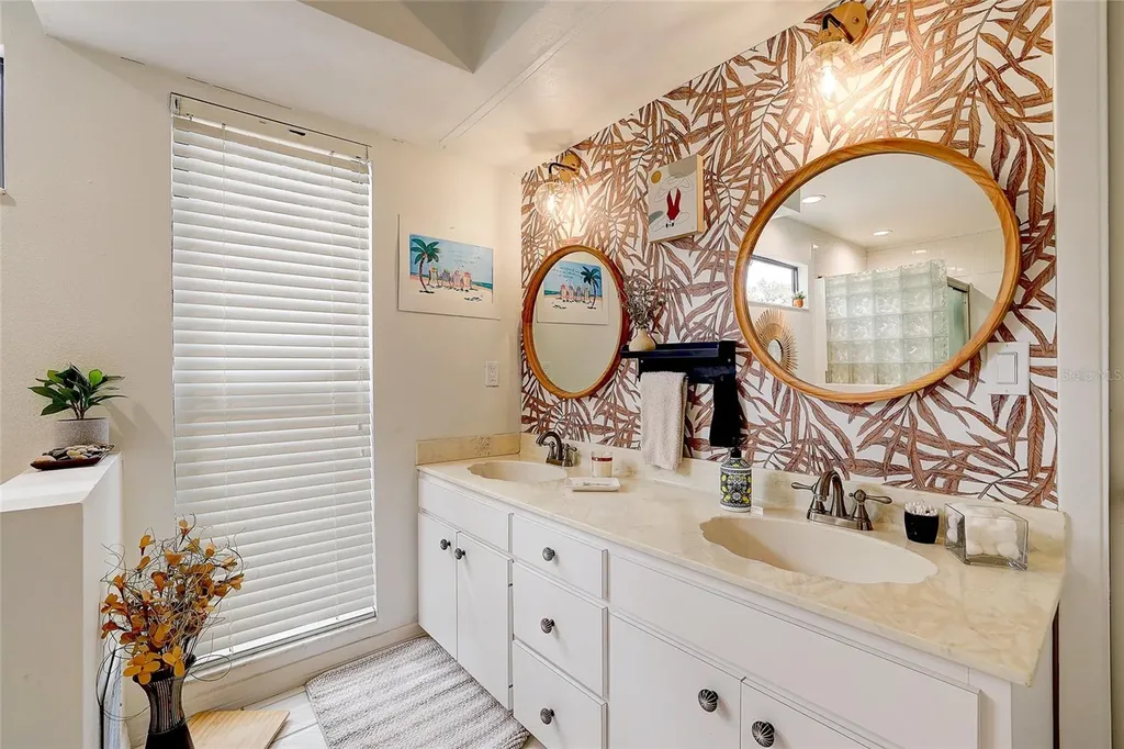 3696 Quiet Pond Lane Sarasota FL 34235