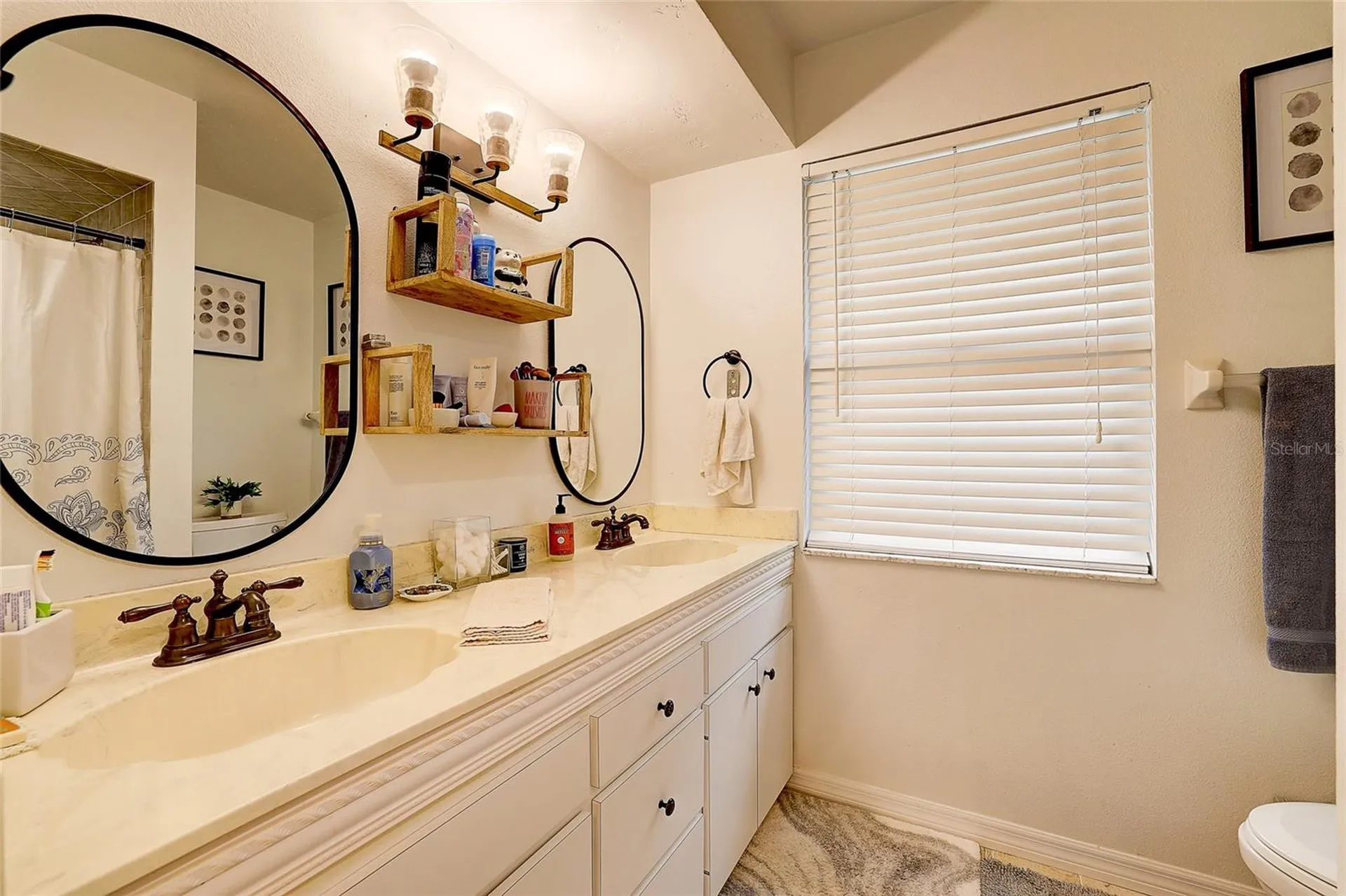 3696 Quiet Pond Lane Sarasota FL 34235
