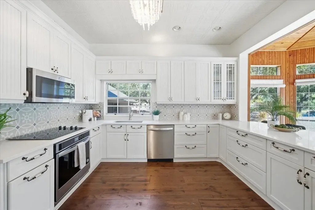 3049 Geiger Court Clearwater FL 33761