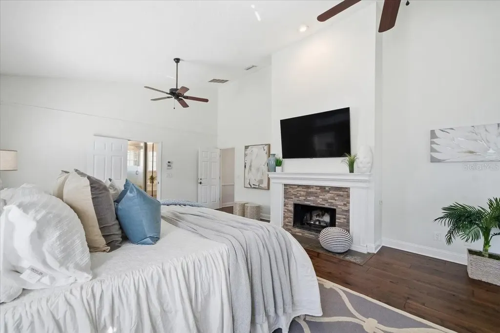 3049 Geiger Court Clearwater FL 33761