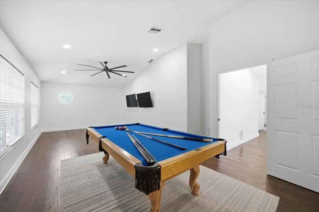 3049 Geiger Court Clearwater FL 33761
