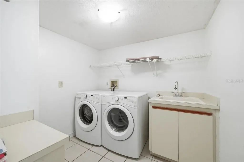 3049 Geiger Court Clearwater FL 33761