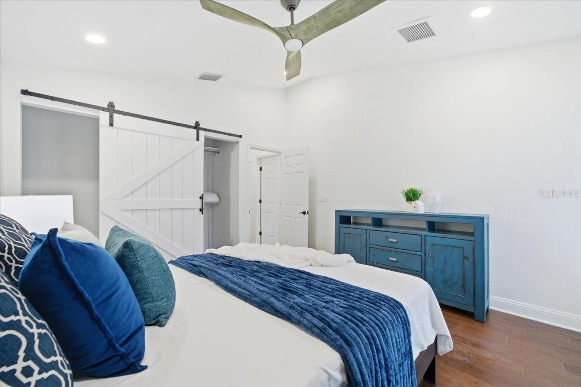 3049 Geiger Court Clearwater FL 33761