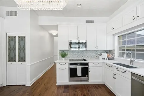 3049 Geiger Court Clearwater FL 33761