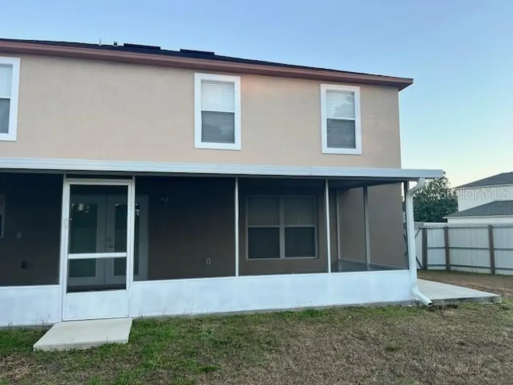 8002 SE 62nd Loop Ocala FL 34472