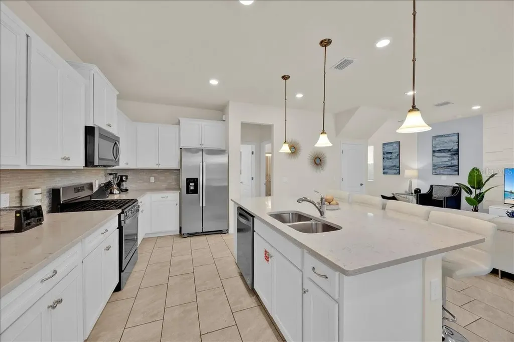 7387 Oakmoss Loop Davenport FL 33837