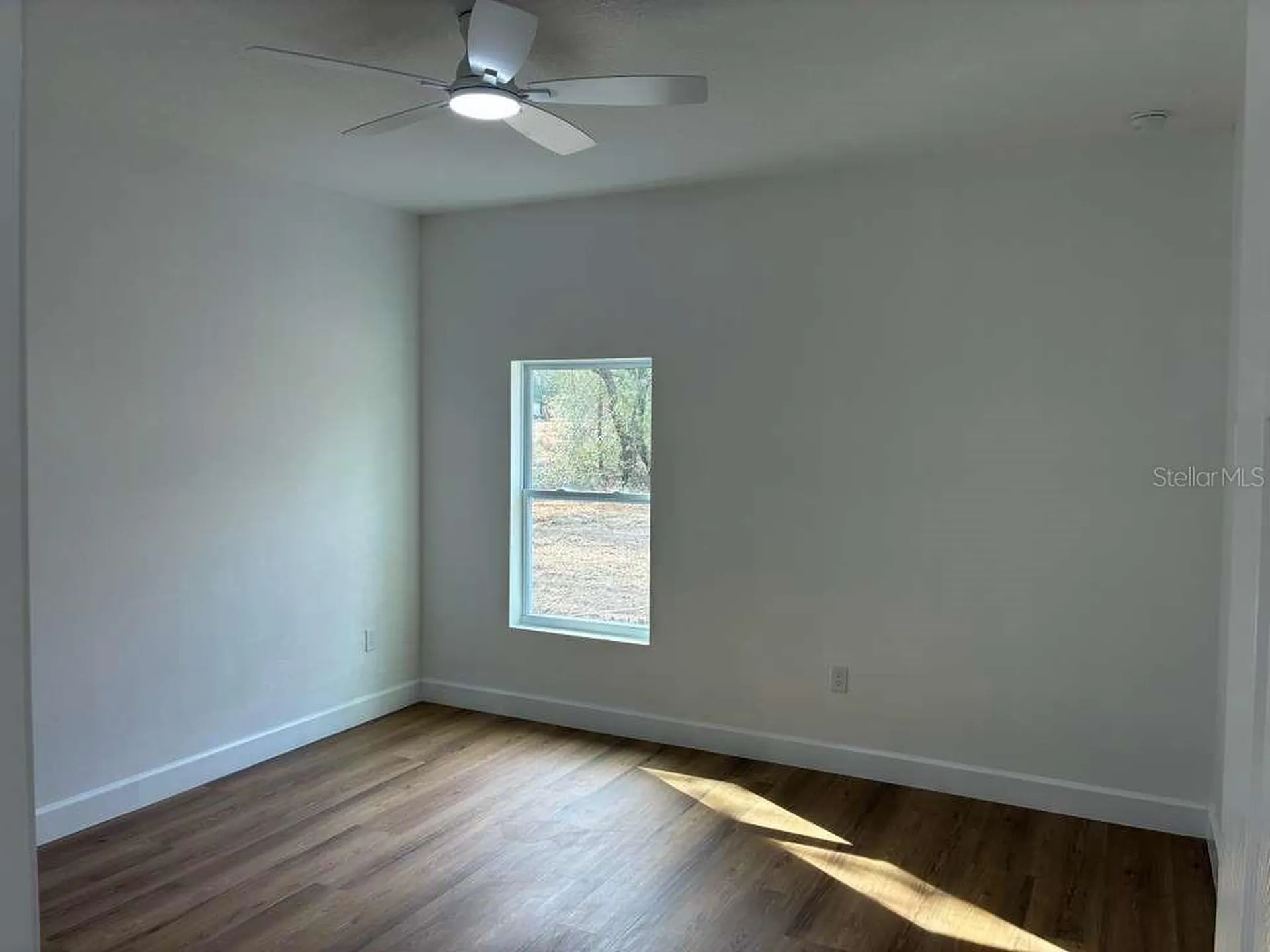 30 Fisher Trace Run Ocklawaha FL 32179