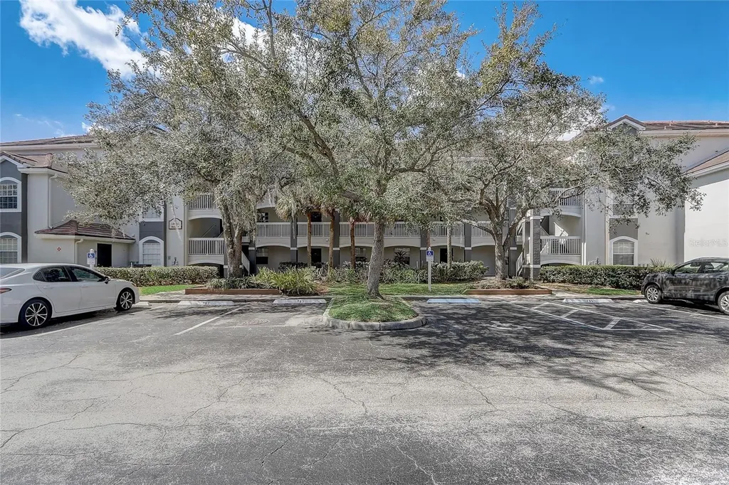 13941 Fairway Island Drive Orlando FL 32837