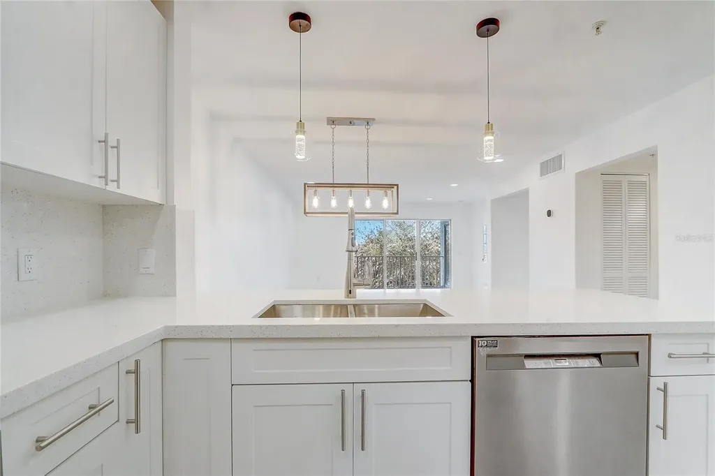 13941 Fairway Island Drive Orlando FL 32837