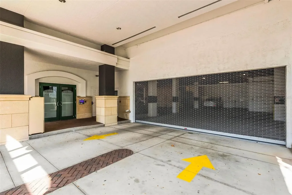 505 S Orange Avenue Sarasota FL 34236