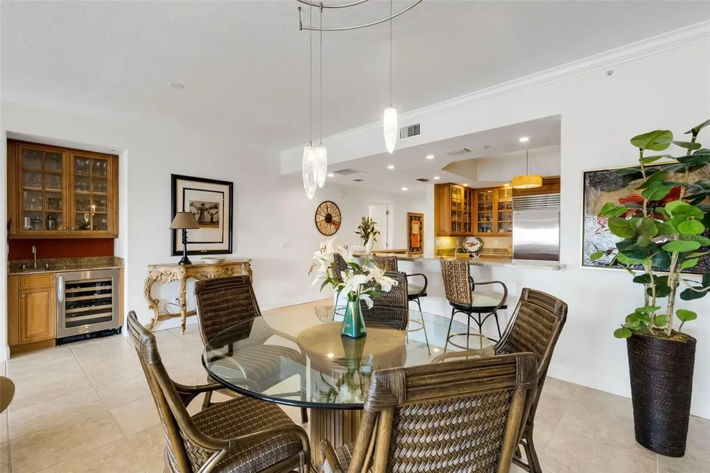 505 S Orange Avenue Sarasota FL 34236