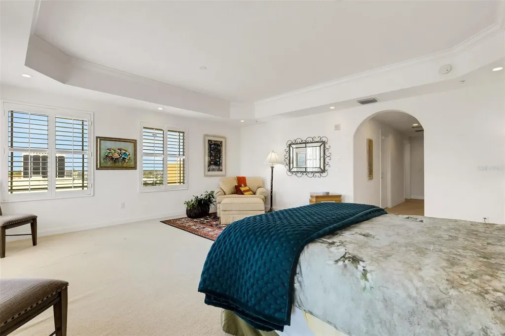 505 S Orange Avenue Sarasota FL 34236