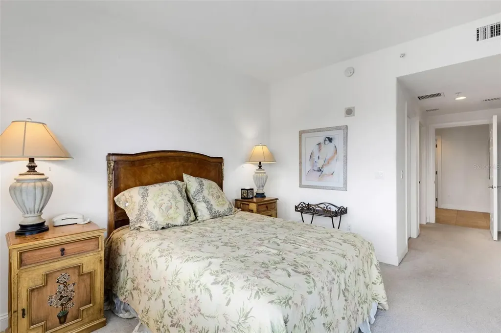 505 S Orange Avenue Sarasota FL 34236