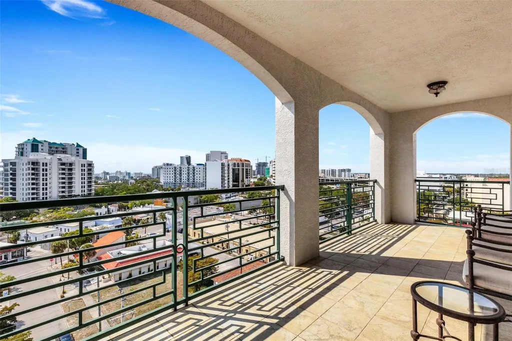 505 S Orange Avenue Sarasota FL 34236