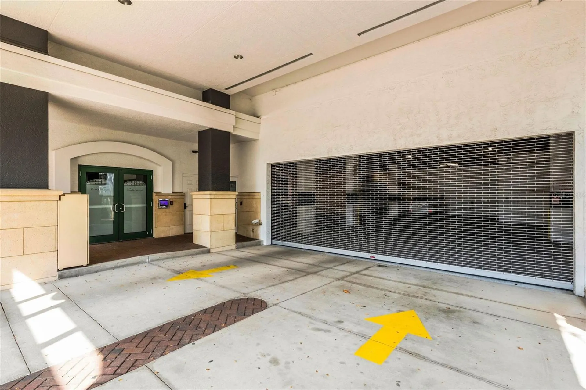 505 S Orange Avenue Sarasota FL 34236