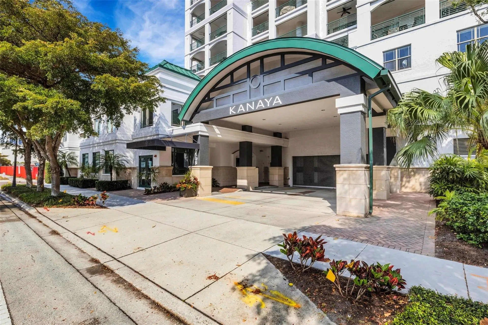 505 S Orange Avenue Sarasota FL 34236