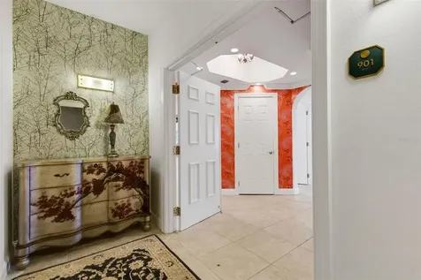505 S Orange Avenue Sarasota FL 34236
