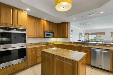 505 S Orange Avenue Sarasota FL 34236