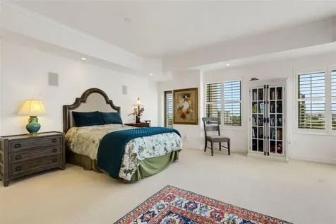 505 S Orange Avenue Sarasota FL 34236