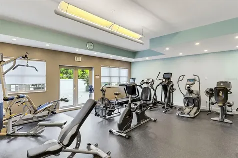 505 S Orange Avenue Sarasota FL 34236