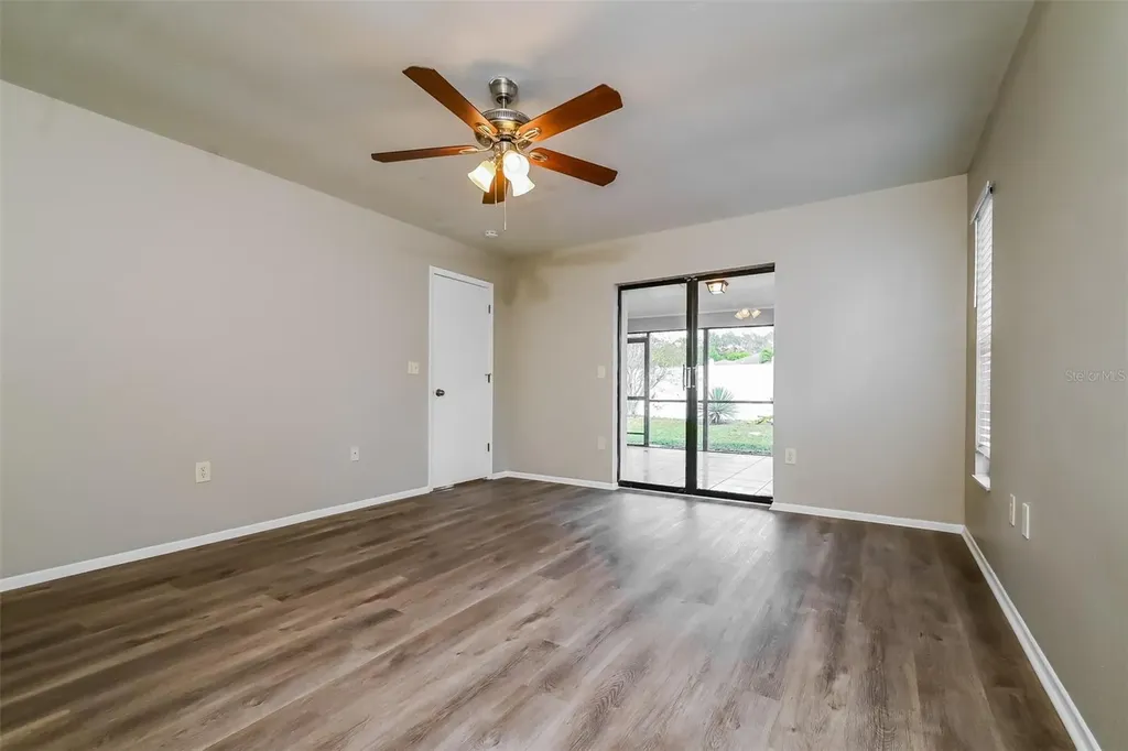 8419 Brandeis Circle E Sarasota FL 34243