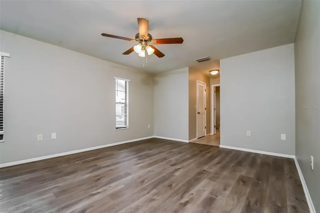 8419 Brandeis Circle E Sarasota FL 34243