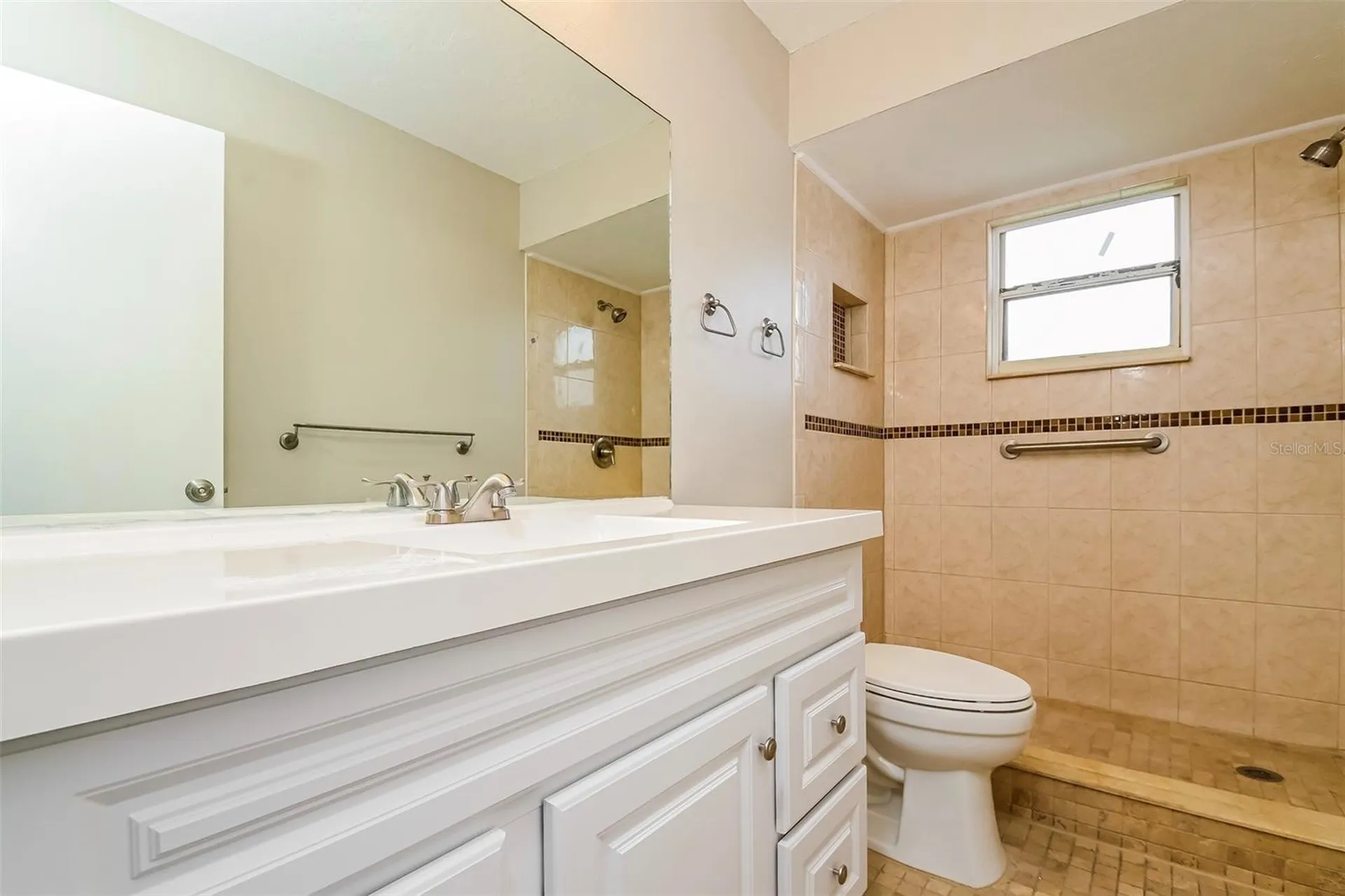 8419 Brandeis Circle E Sarasota FL 34243