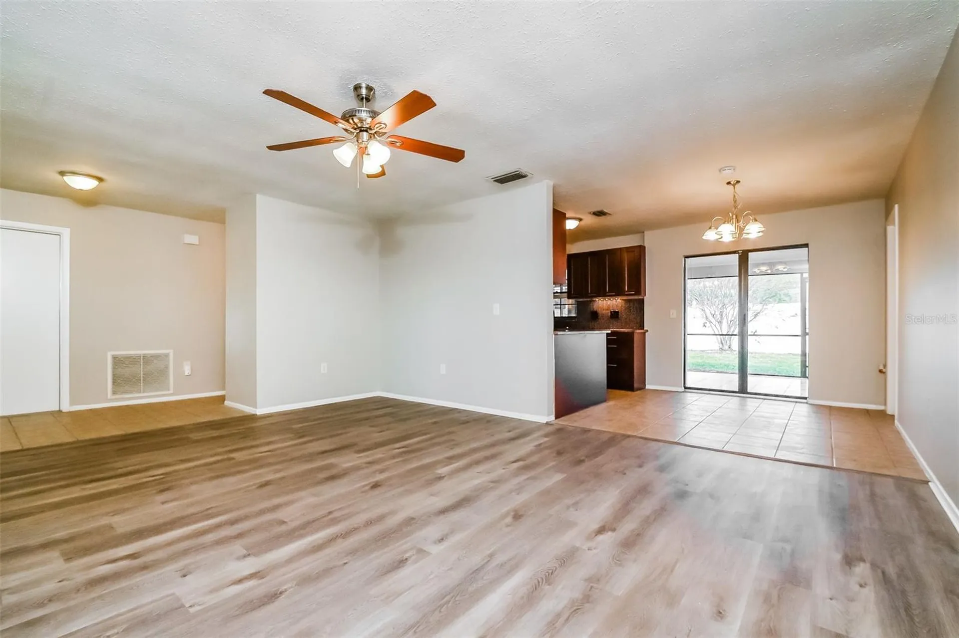 8419 Brandeis Circle E Sarasota FL 34243