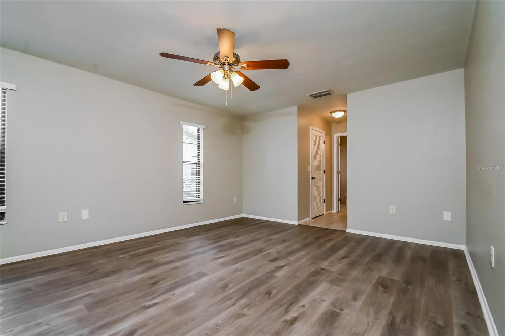 8419 Brandeis Circle E Sarasota FL 34243