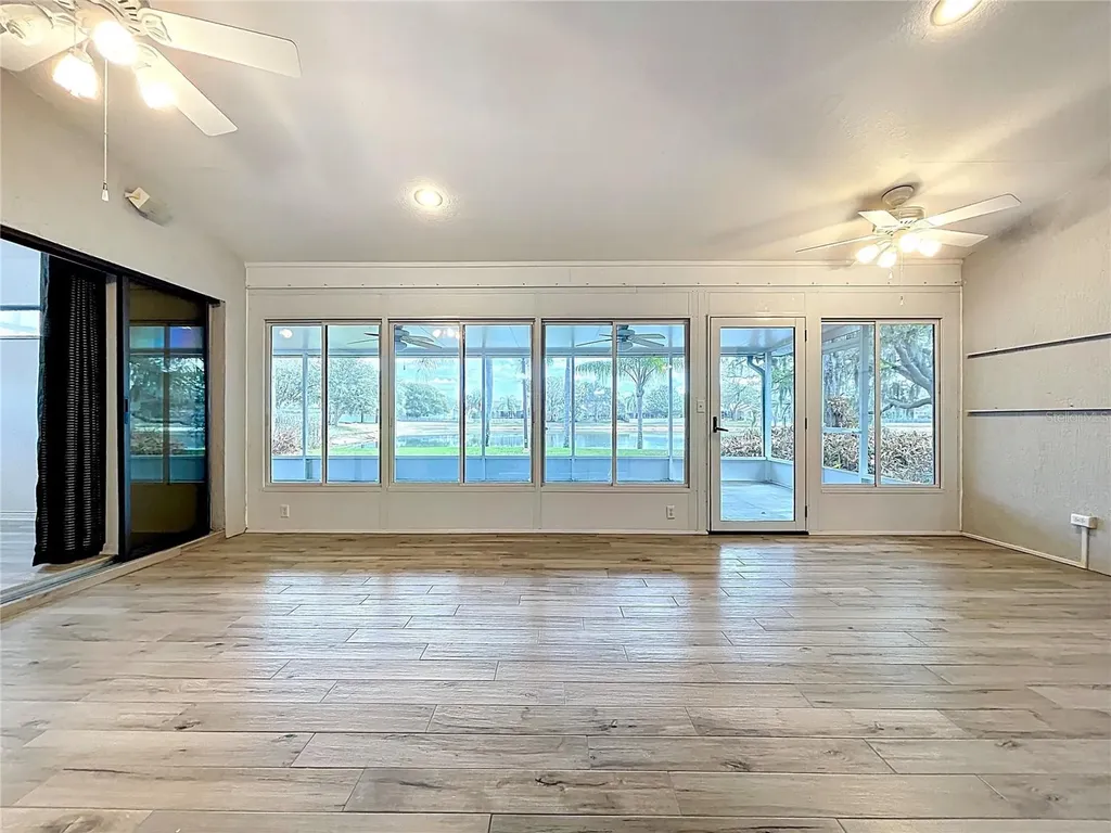 1210 Willow Bend Way Lutz FL 33549