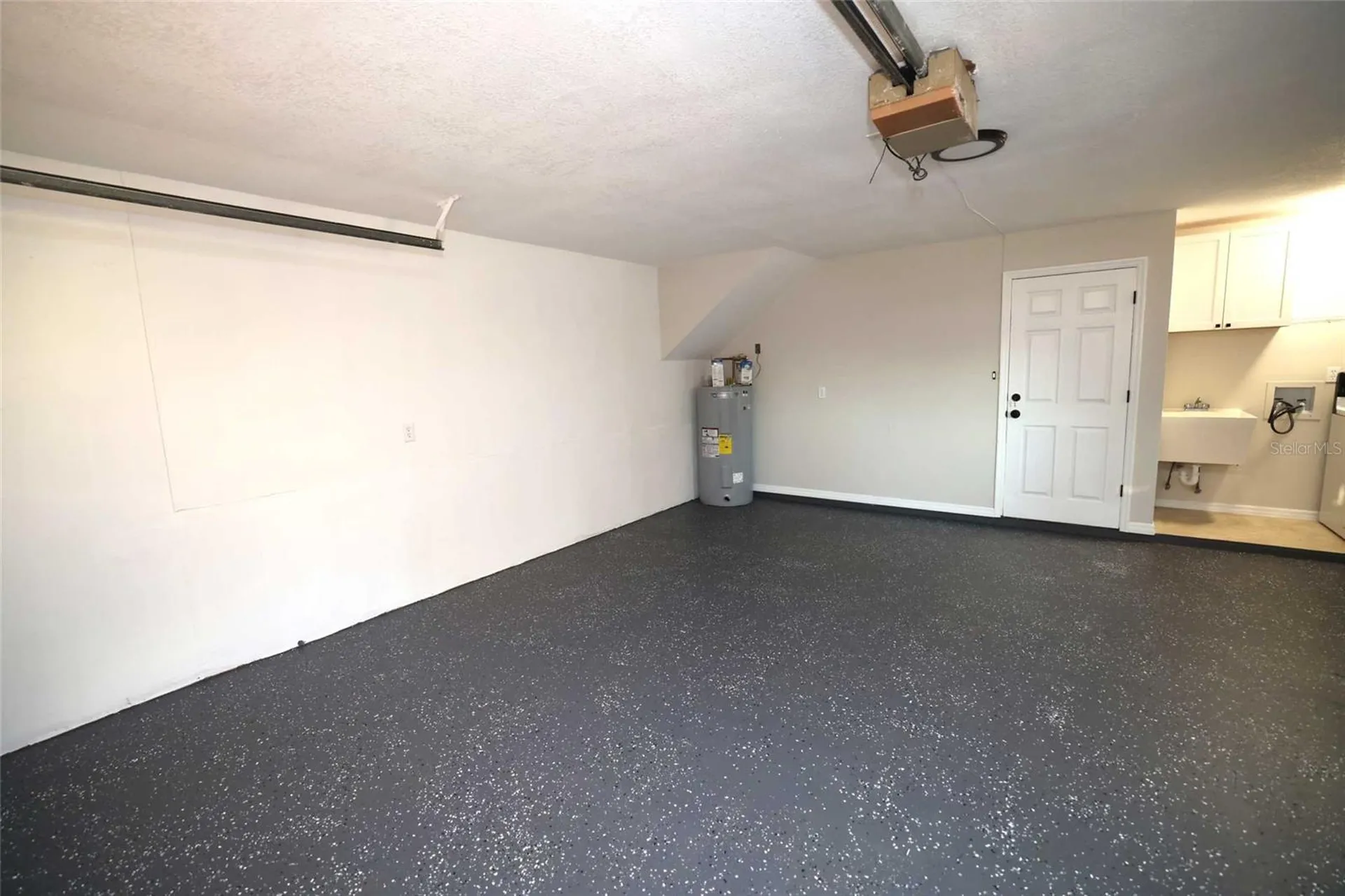 5667 Creekwood Drive Sarasota FL 34233