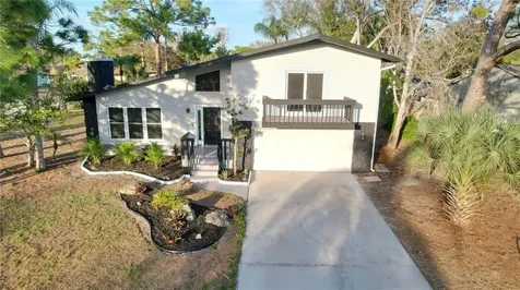 5667 Creekwood Drive Sarasota FL 34233