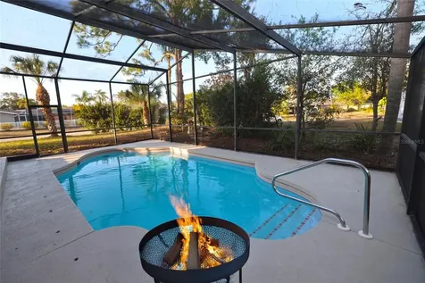 5667 Creekwood Drive Sarasota FL 34233