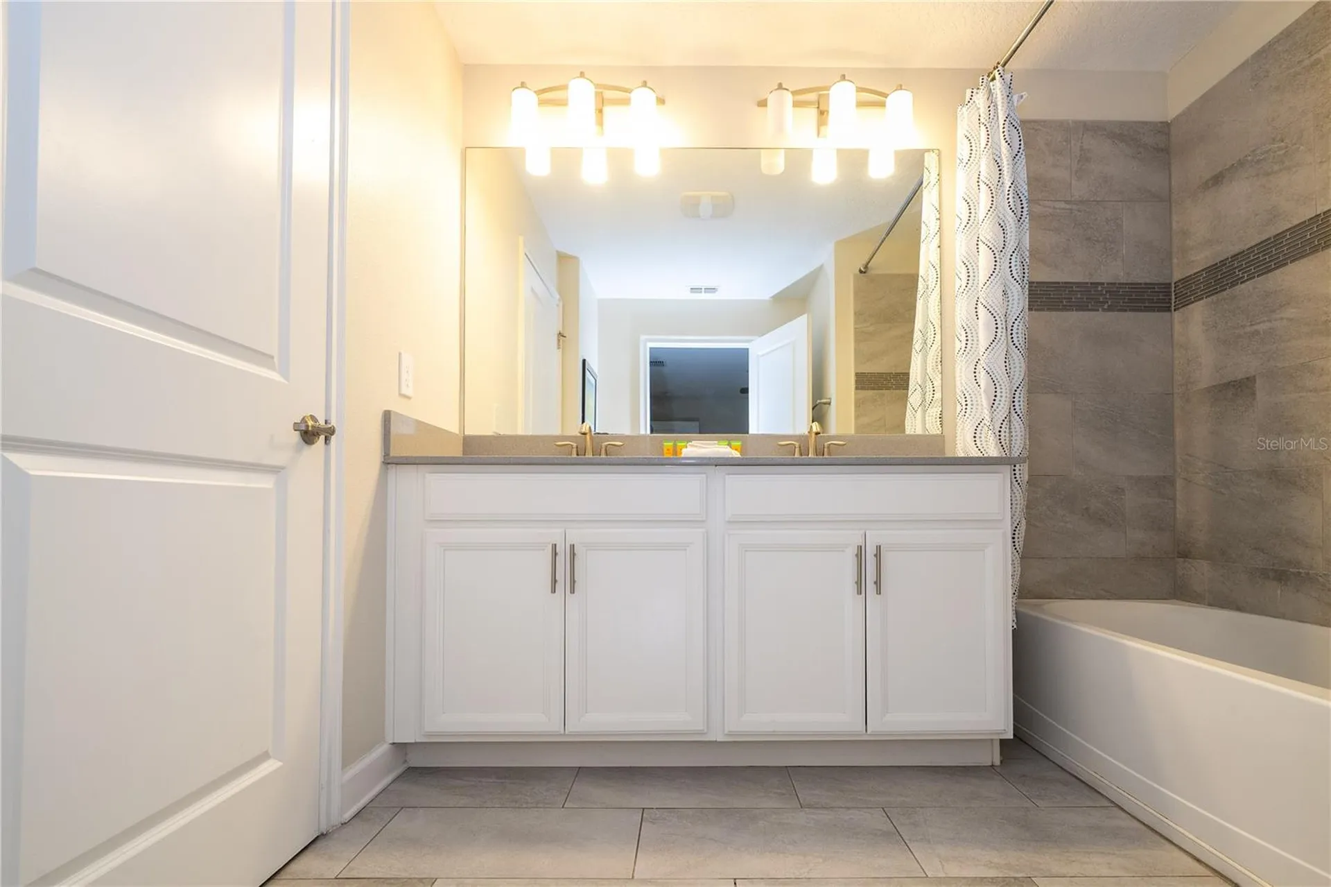 4867 Romeo Circle Kissimmee FL 34746