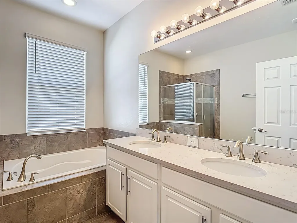 1813 Castleton Drive St Cloud FL 34771