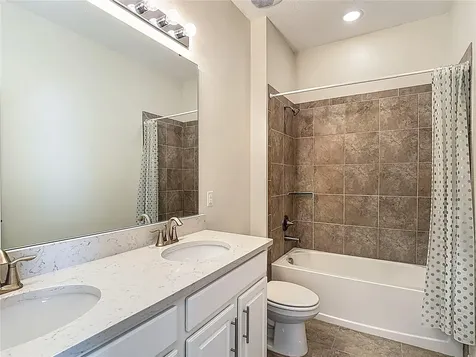 1813 Castleton Drive St Cloud FL 34771