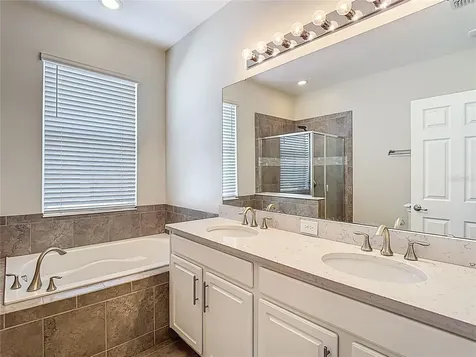 1813 Castleton Drive St Cloud FL 34771
