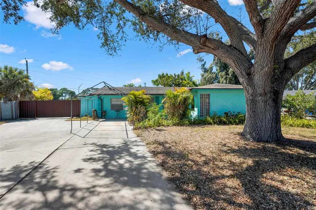 5310 Hayden Boulevard Sarasota FL 34232