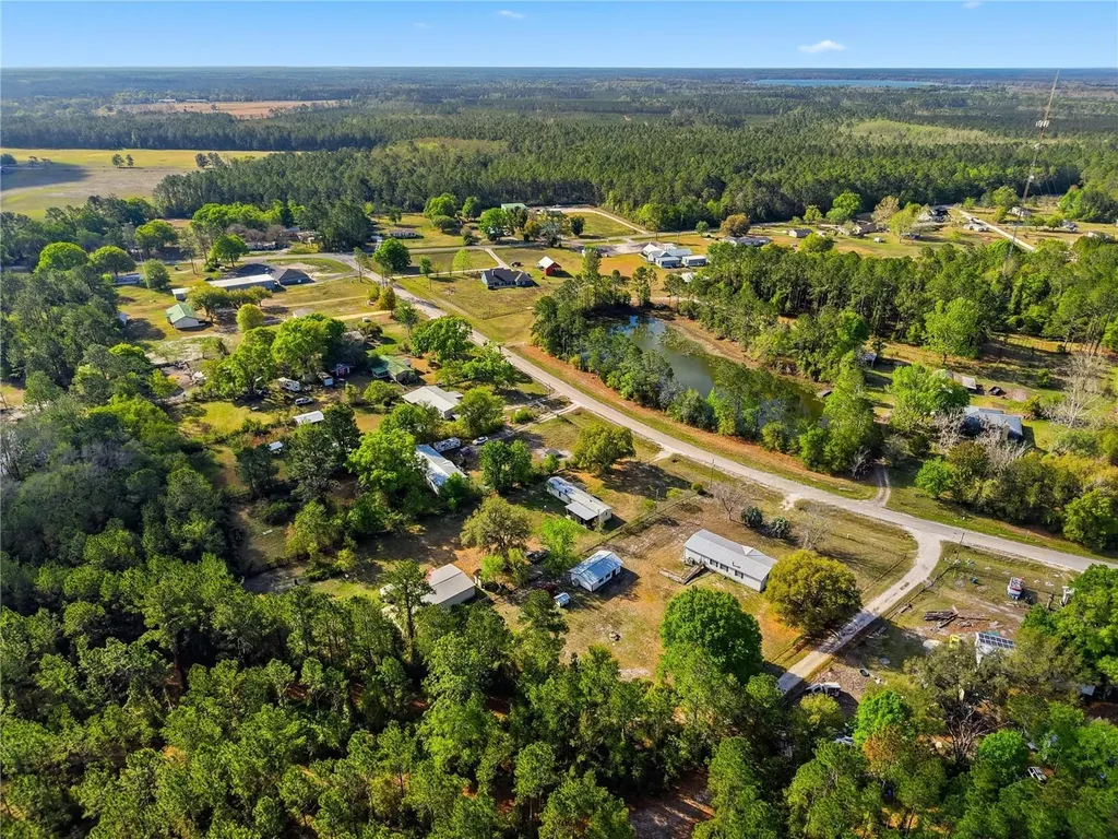 6903 SW County Road 225 Starke FL 32091