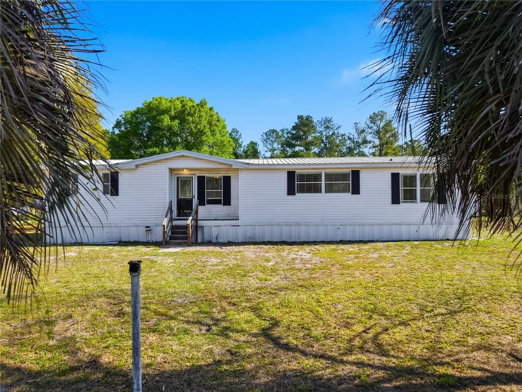 6903 SW County Road 225 Starke FL 32091