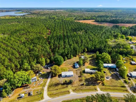 6903 SW County Road 225 Starke FL 32091