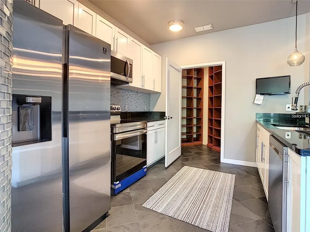 1 S Eola Drive Orlando FL 32801