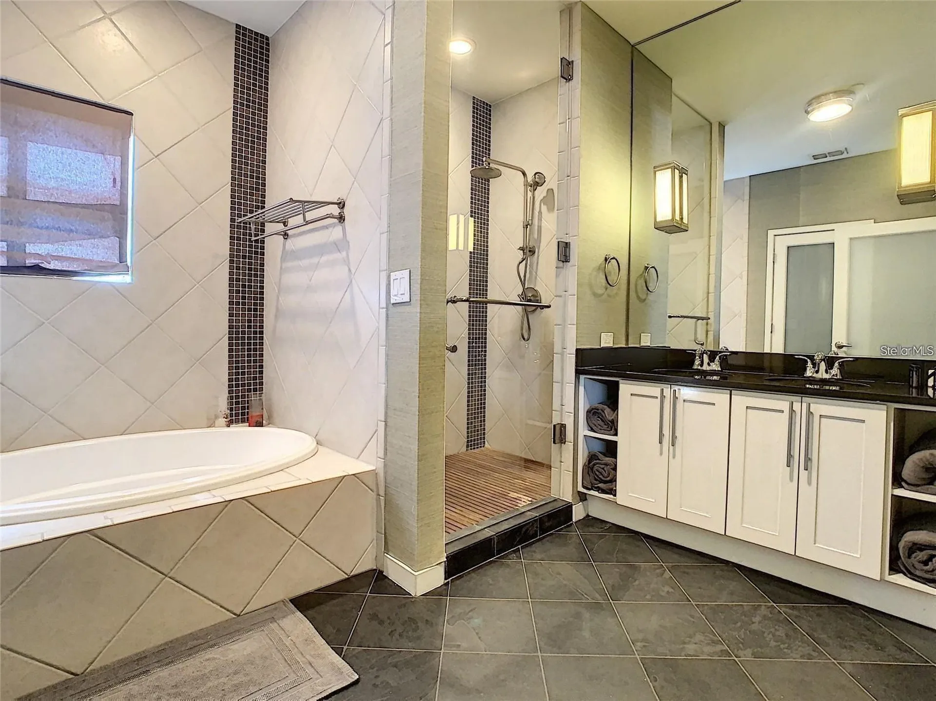 1 S Eola Drive Orlando FL 32801