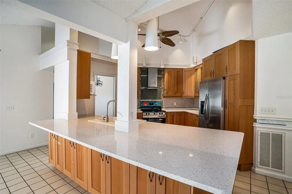 914 Stratford Manor Drive Brandon FL 33510