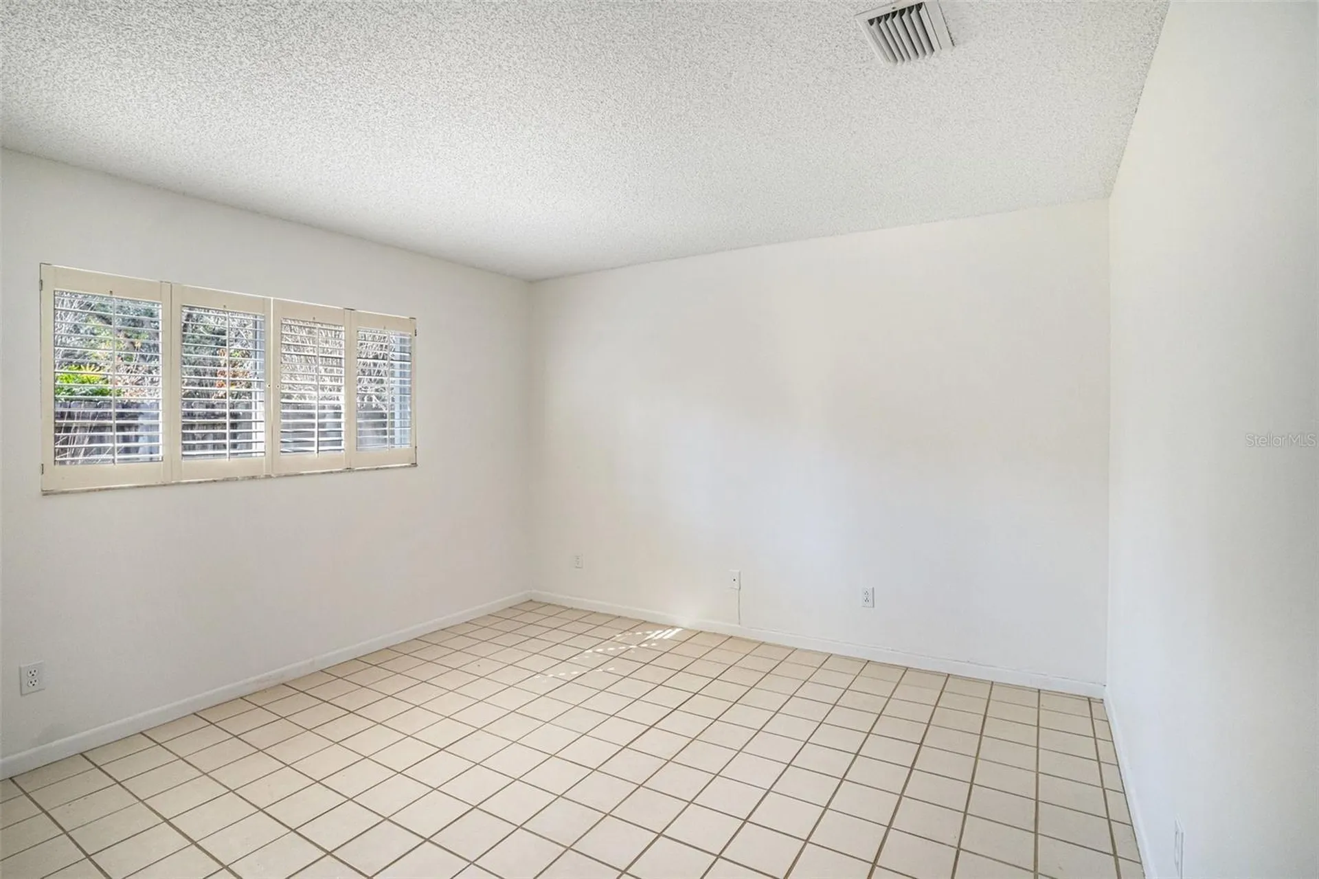 914 Stratford Manor Drive Brandon FL 33510