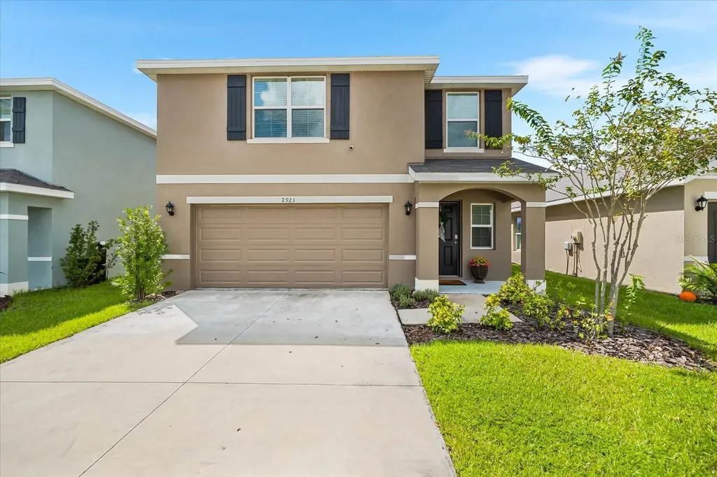 2923 Rock Sound Street Bradenton FL 34208