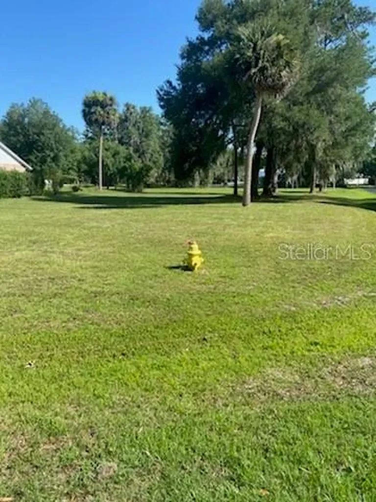 000 Mount Royal Avenue Crescent City FL 32112