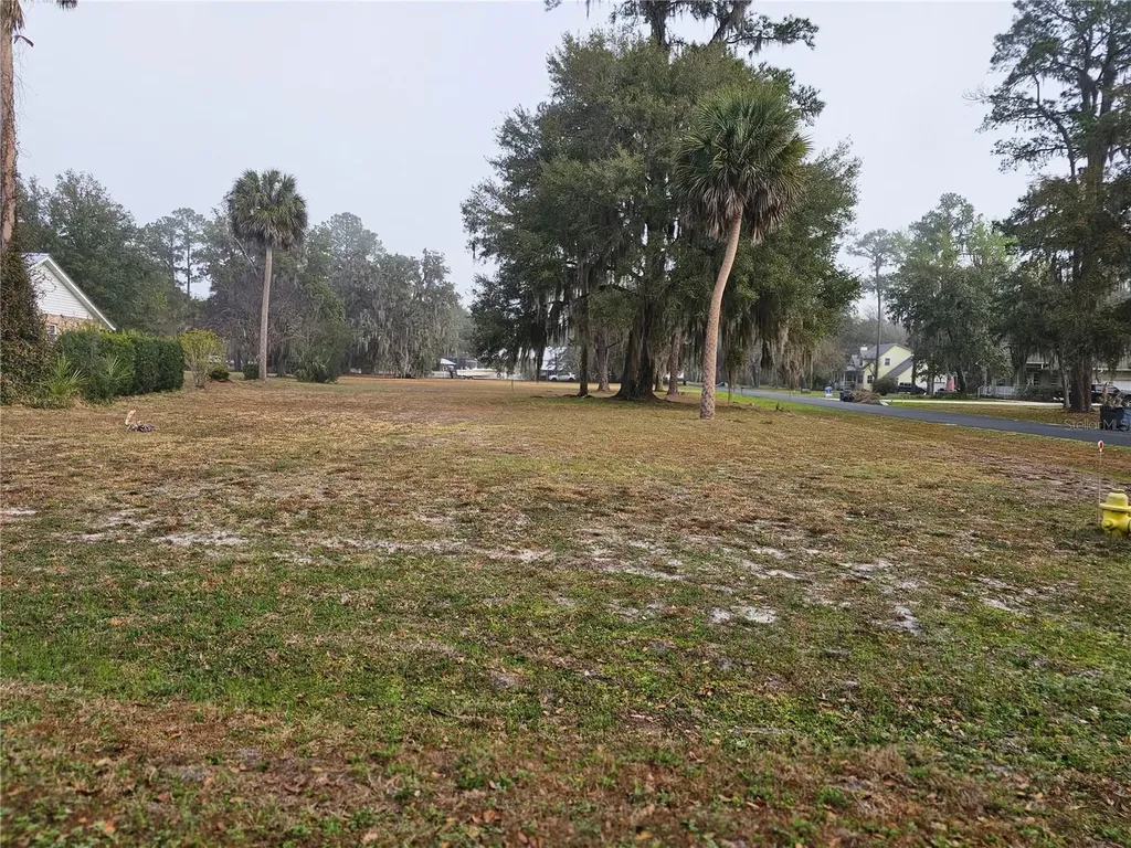 000 Mount Royal Avenue Crescent City FL 32112