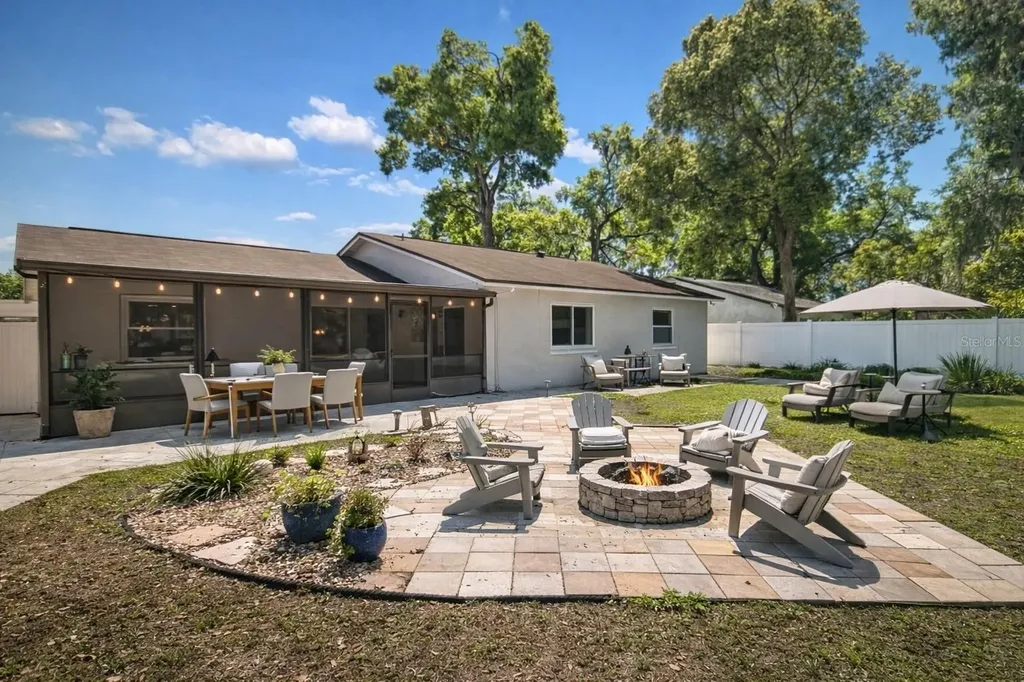 2505 Linden Tree Street Seffner FL 33584