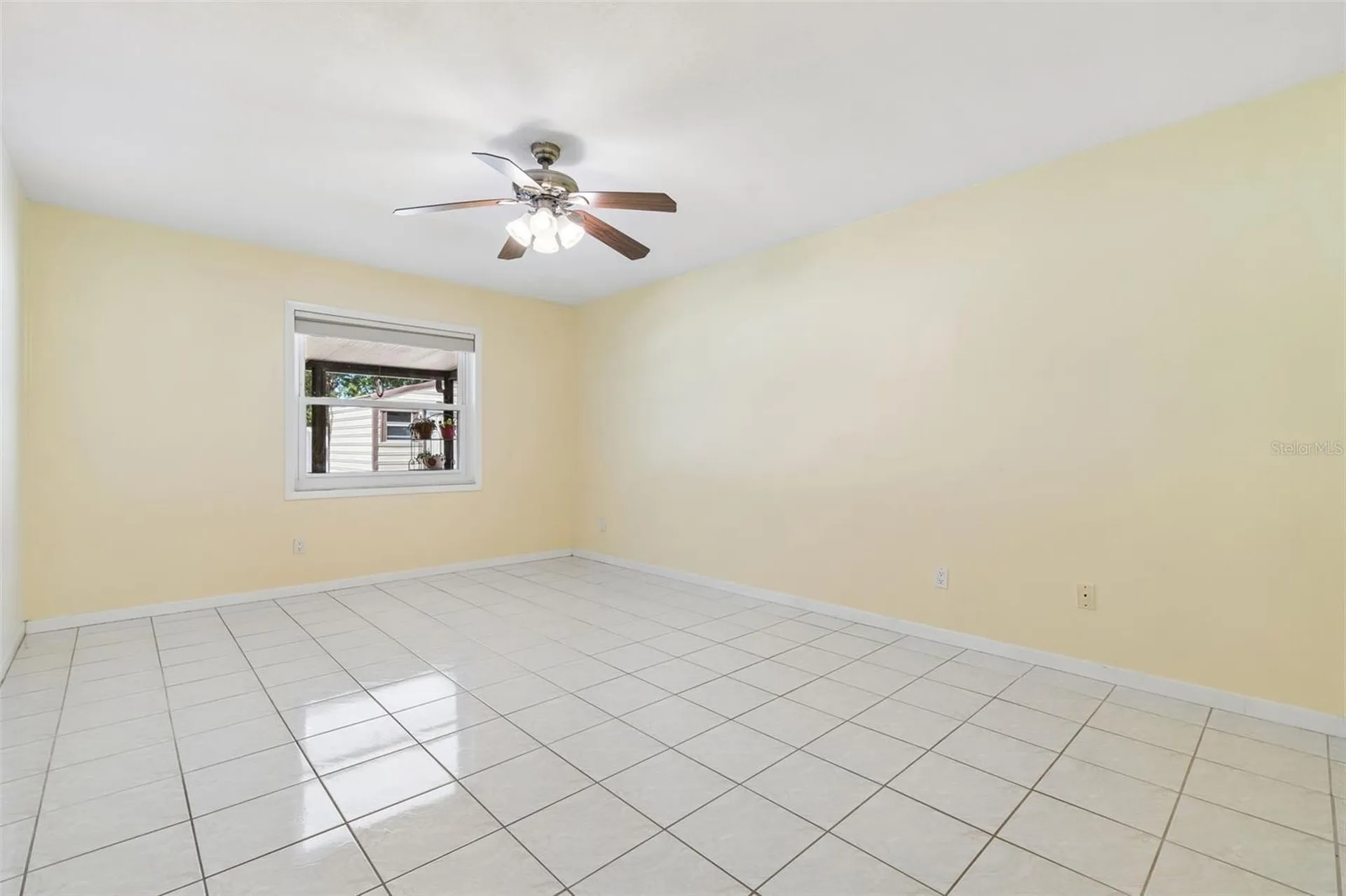 2505 Linden Tree Street Seffner FL 33584